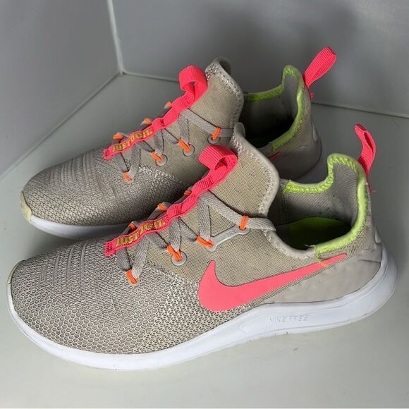 Nike Shoes - Nike Free TR 8 Desert Sand Hot Punch Volt
